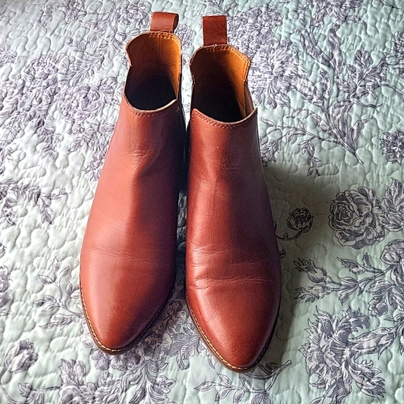 Chelsea  boots - Picture 2 of 5